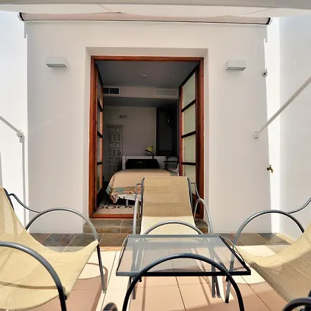 Daire Apartasuites Alberca Deluxe *