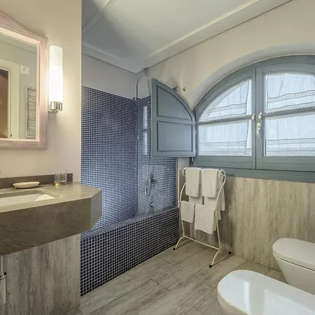 Daire Apartasuites Alberca Deluxe